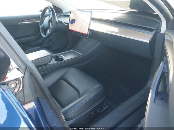 2022 TESLA MODEL 3 — I5