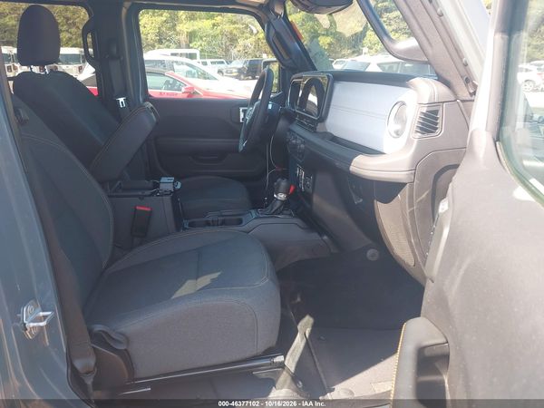 2026 JEEP WRANGLER SAHARA 4X4 — I5