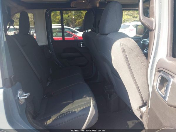 2026 JEEP WRANGLER SAHARA 4X4 — I8