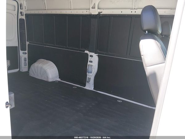 2025 RAM PROMASTER 2500 — I8