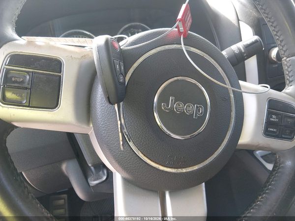 2016 JEEP COMPASS LATITUDE — I11