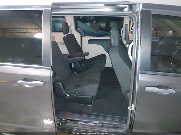 2019 DODGE GRAND CARAVAN SE — I8