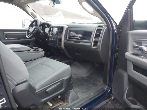 2017 RAM 2500 TRADESMAN  4X4 8' BOX — I5