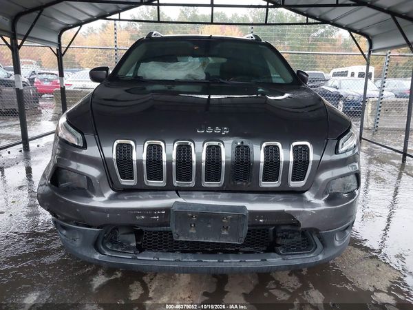 2017 JEEP CHEROKEE LATITUDE 4X4 — I115