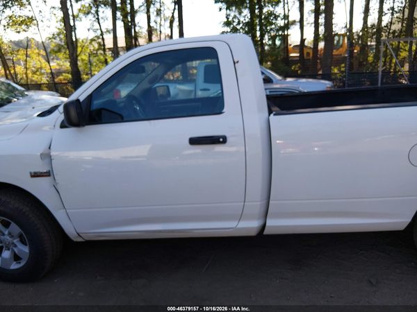 2019 RAM 1500 CLASSIC TRADESMAN  4X4 8' BOX — I117