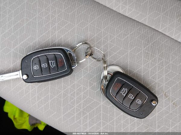 2018 HYUNDAI TUCSON SE — I11