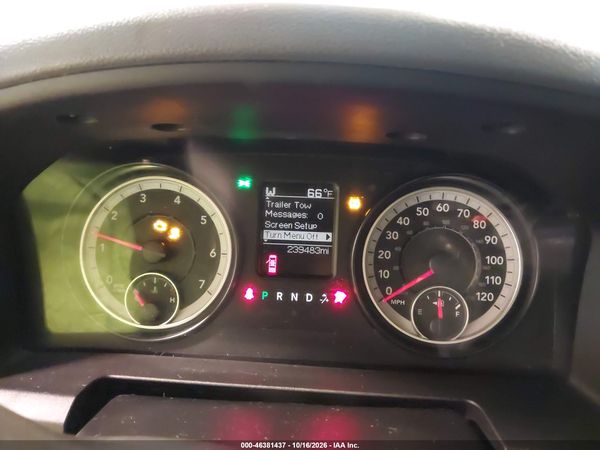 2016 RAM 1500 EXPRESS — I7