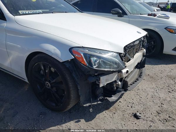 2018 MERCEDES-BENZ C 300 C300 — I153