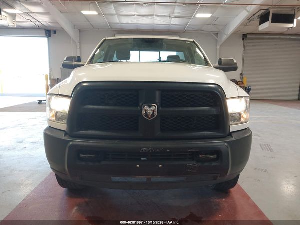 2017 RAM 3500 TRADESMAN  4X4 8' BOX — I6