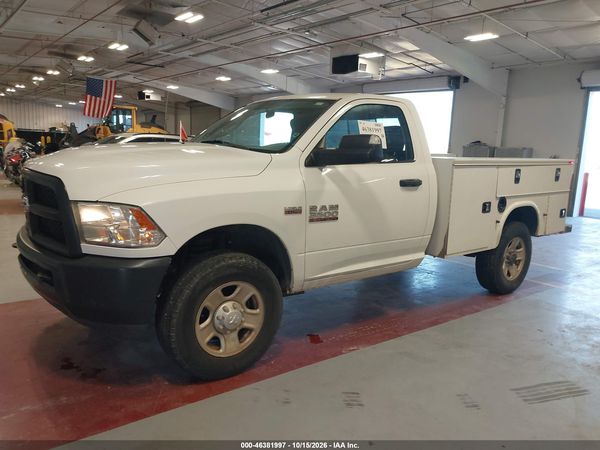 2017 RAM 3500 TRADESMAN  4X4 8' BOX — I71