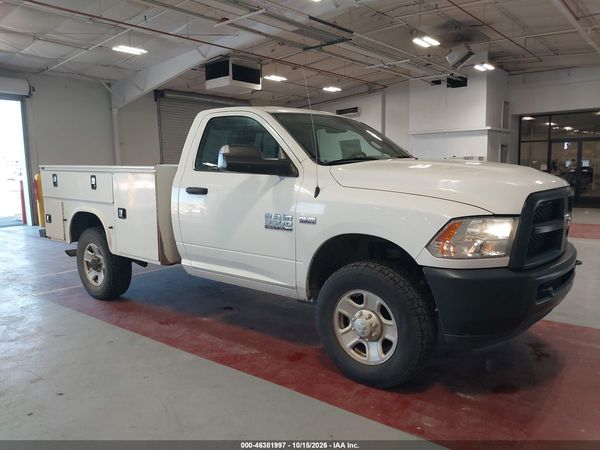 2017 RAM 3500 TRADESMAN  4X4 8' BOX — I72