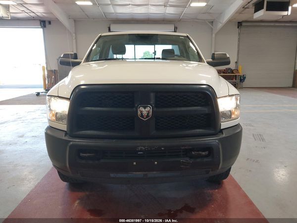 2017 RAM 3500 TRADESMAN  4X4 8' BOX — I115