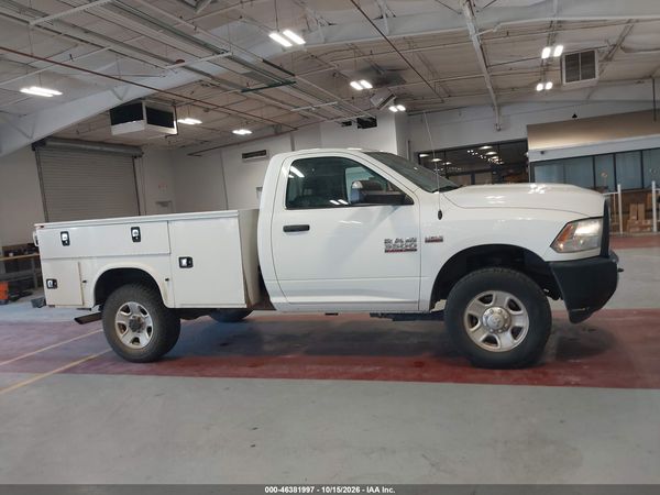 2017 RAM 3500 TRADESMAN  4X4 8' BOX — I116