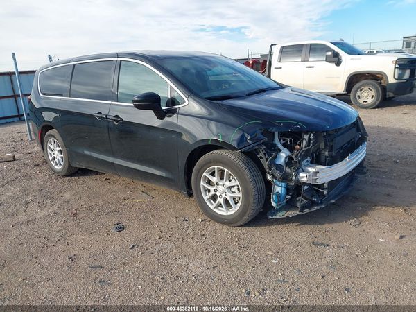 2025 CHRYSLER PACIFICA SELECT — I1