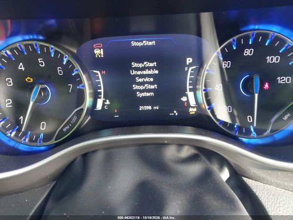 2025 CHRYSLER PACIFICA SELECT — I118