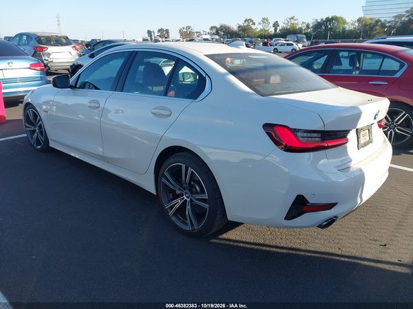 2022 BMW 330E — I3