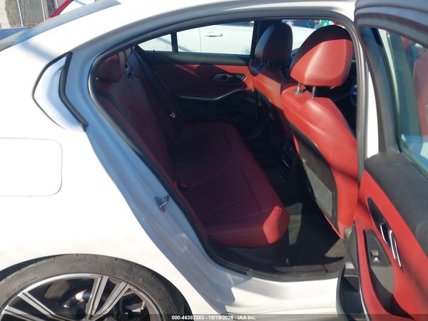 2022 BMW 330E — I8
