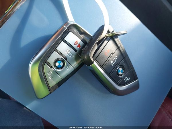 2022 BMW 330E — I11