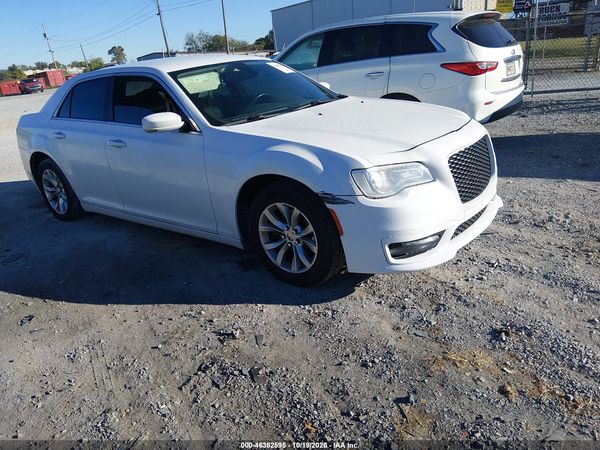 2015 CHRYSLER 300 LIMITED — I1