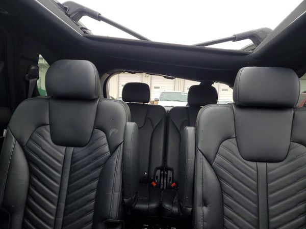 2024 KIA SORENTO
