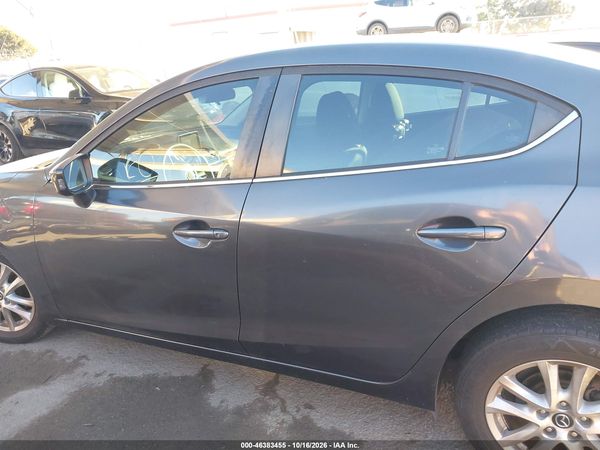 2016 MAZDA MAZDA3 I SPORT — I117