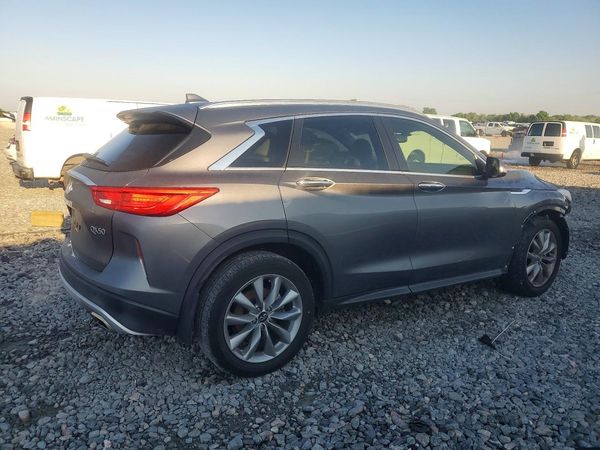 2021 INFINITI QX50 LUXE FWD