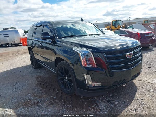 2019 CADILLAC ESCALADE PREMIUM LUXURY — I1