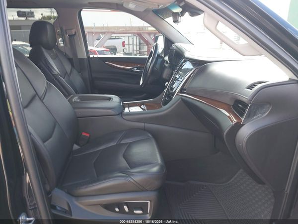 2019 CADILLAC ESCALADE PREMIUM LUXURY — I5