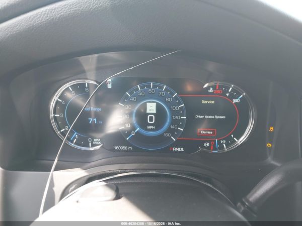 2019 CADILLAC ESCALADE PREMIUM LUXURY — I7