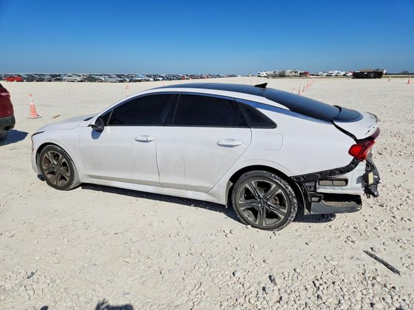 2022 KIA K5 EX