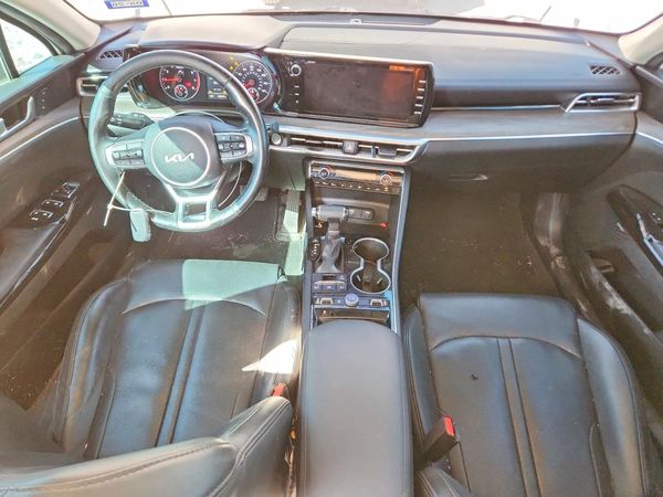 2022 KIA K5 EX