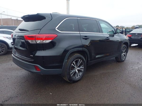2019 TOYOTA HIGHLANDER LE — I4