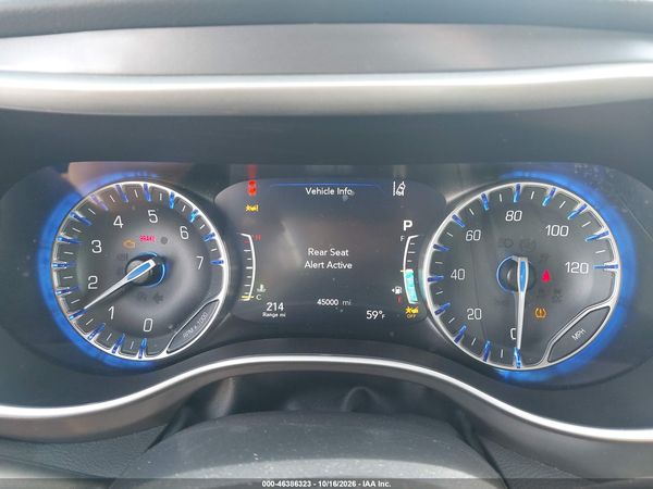 2025 CHRYSLER PACIFICA SELECT — I7