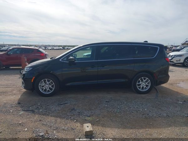 2025 CHRYSLER PACIFICA SELECT — I117