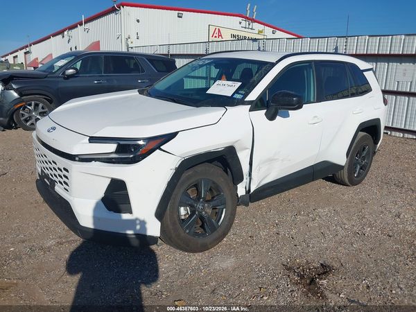 2026 TOYOTA RAV4 LE — I2
