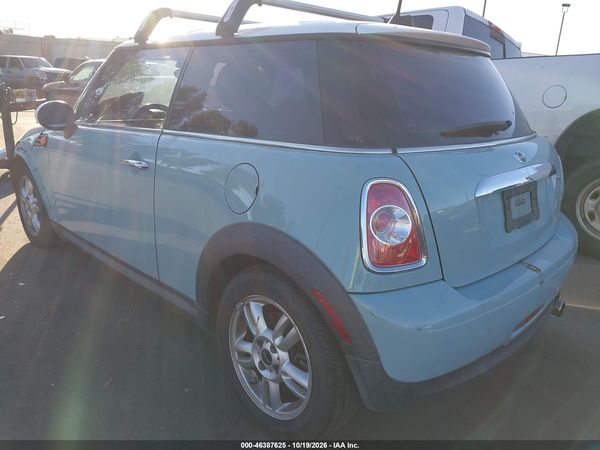 2013 MINI HARDTOP COOPER — I3