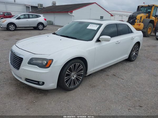2014 CHRYSLER 300 300S — I2