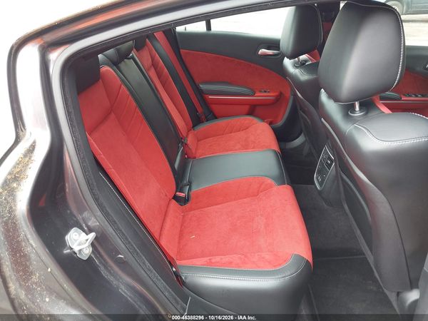 2016 DODGE CHARGER SRT 392 — I8