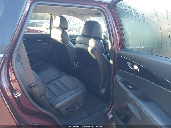 2017 KIA SORENTO 2.4L LX — I8