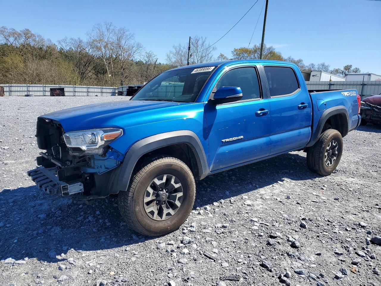 2017 TOYOTA TACOMA