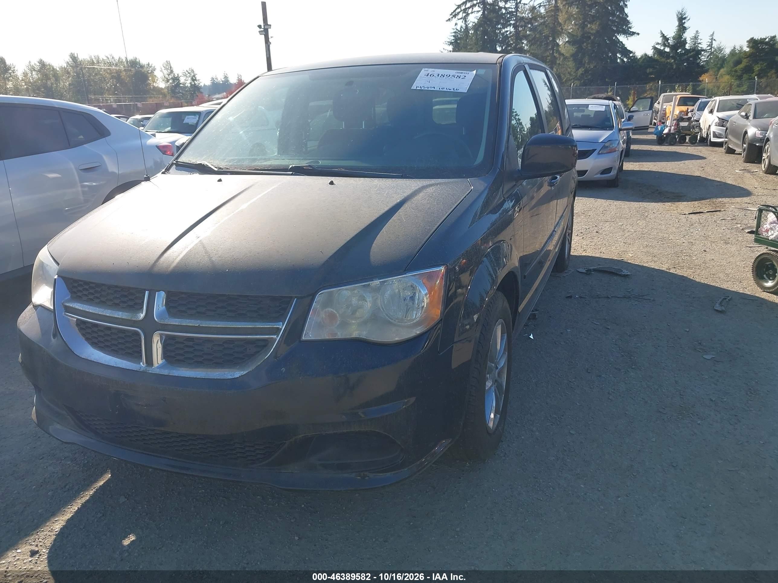 2013 DODGE GRAND CARAVAN SXT — I2