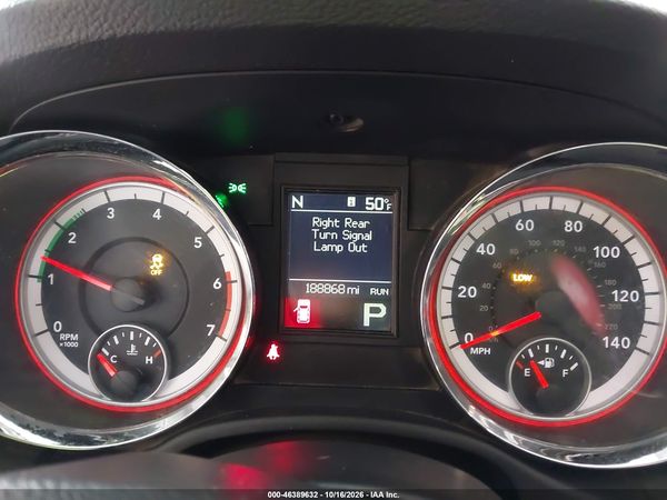 2012 DODGE DURANGO CREW — I7