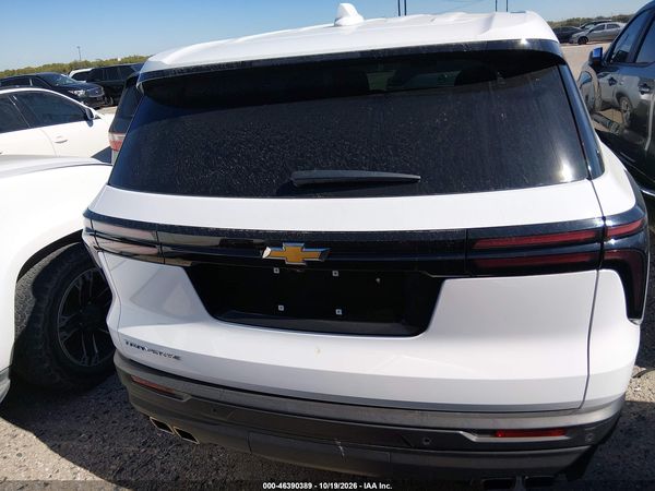 2024 CHEVROLET TRAVERSE FWD LS — I119