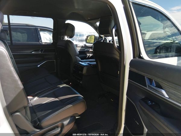 2024 JEEP WAGONEER L SERIES II 4X4 — I8