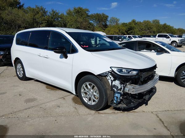 2025 CHRYSLER PACIFICA SELECT — I1