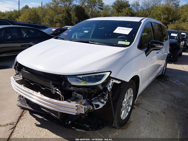 2025 CHRYSLER PACIFICA SELECT — I2