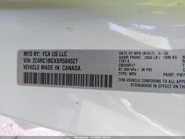 2025 CHRYSLER PACIFICA SELECT — I9