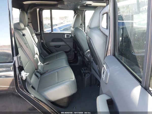 2026 JEEP GLADIATOR MOJAVE X 4X4 — I8