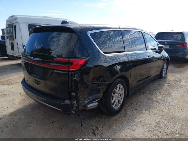 2025 CHRYSLER PACIFICA SELECT — I4