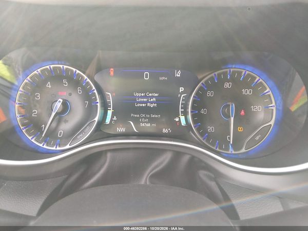 2025 CHRYSLER PACIFICA SELECT — I7
